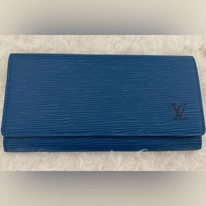 Louis Vuitton Bifold Long Epi Porte Yen Wallet